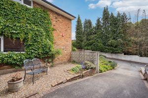 Photo 23- click for photo gallery